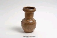 藏品(宋至元  黃綠釉蓮瓣瓶)的圖片